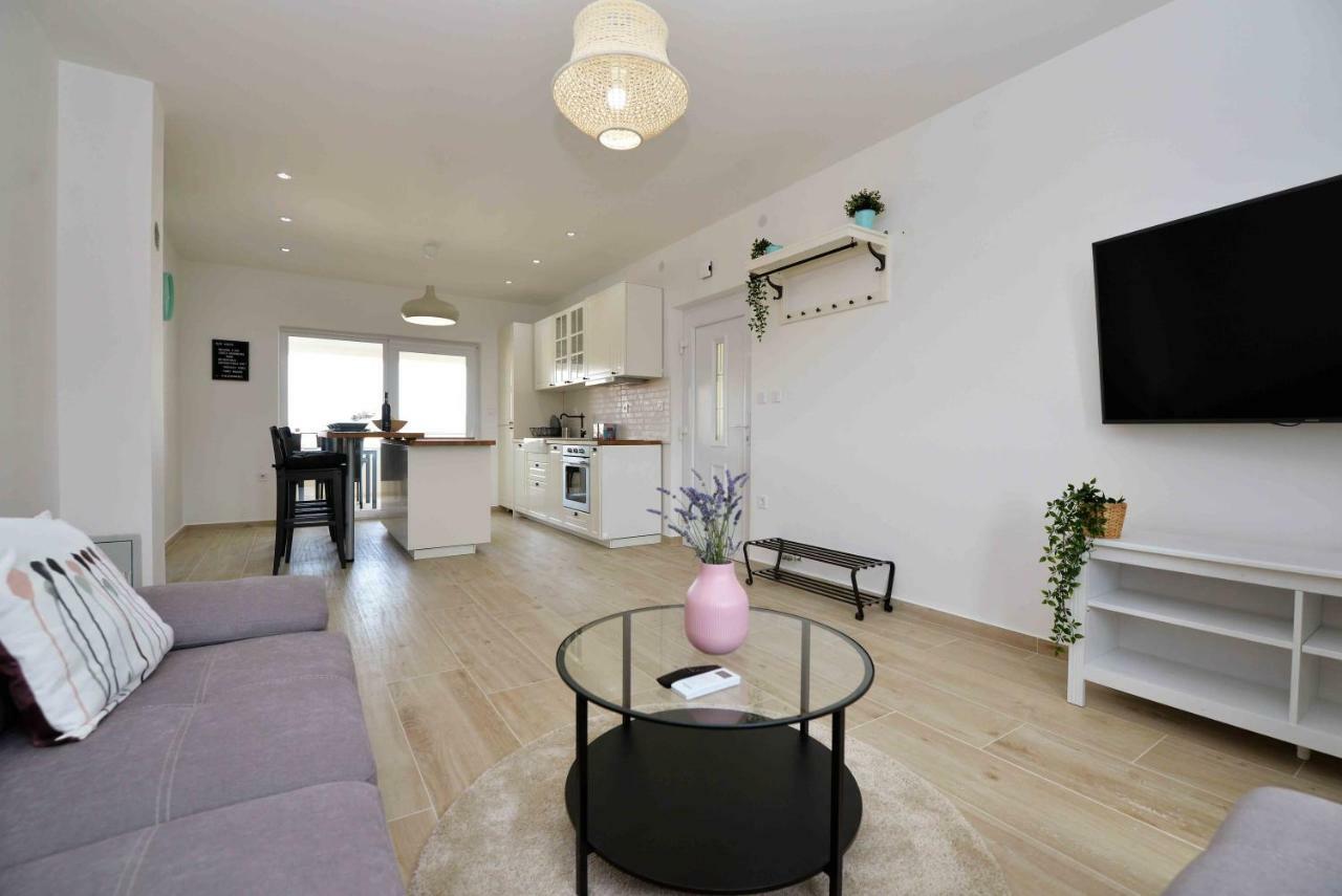 Apartments Enida Бетина Екстер'єр фото